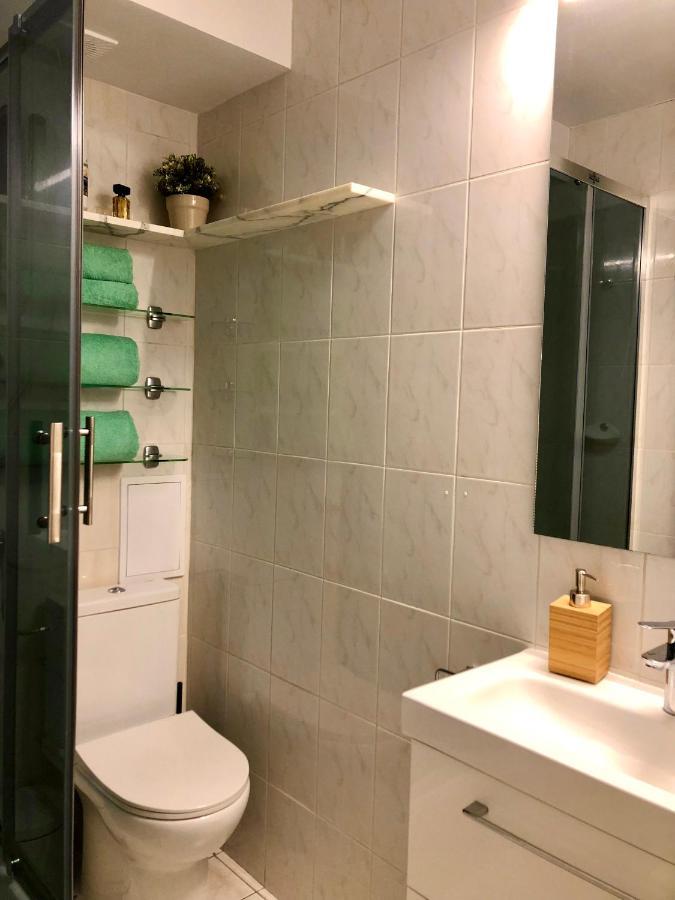 Old Town Romantic Apartment. Breslau-Wroclaw. Luaran gambar