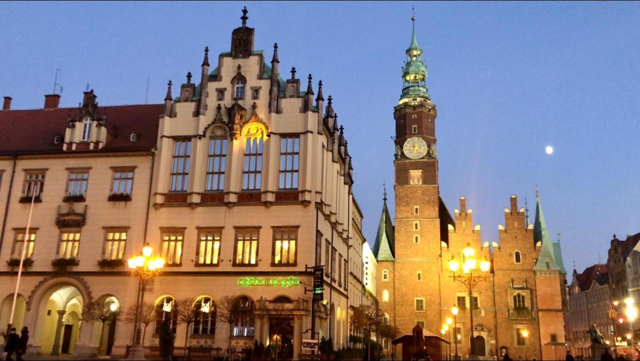 Old Town Romantic Apartment. Breslau-Wroclaw. Luaran gambar